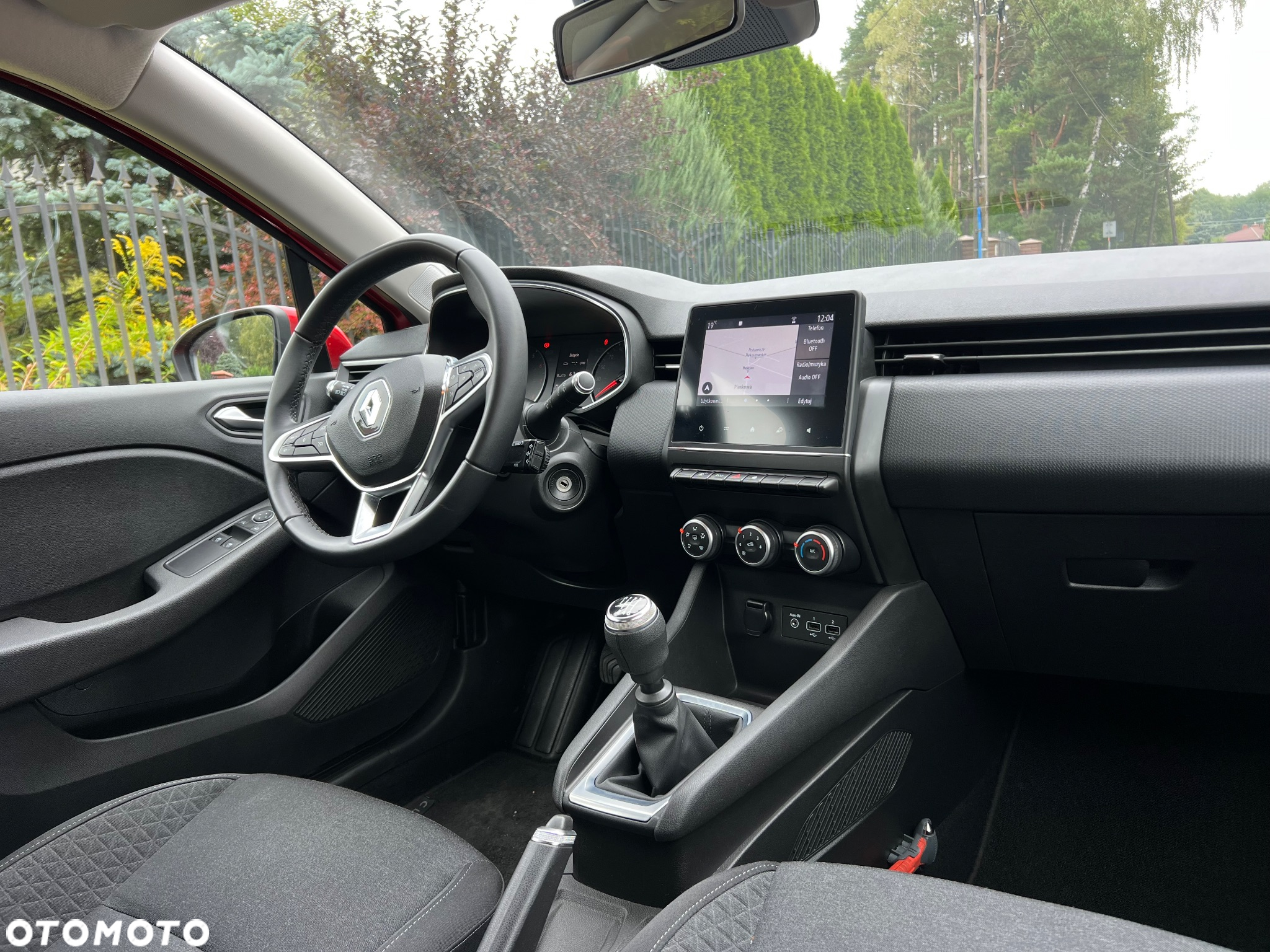 Renault Clio - 22