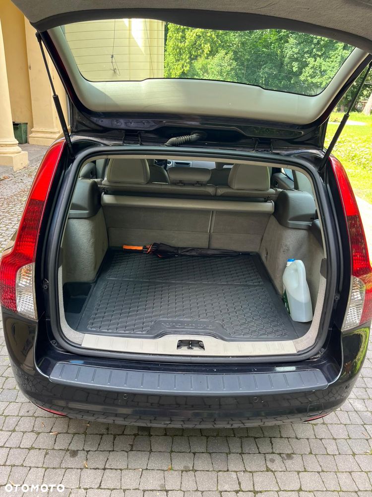 Volvo V50 2.0D - 8