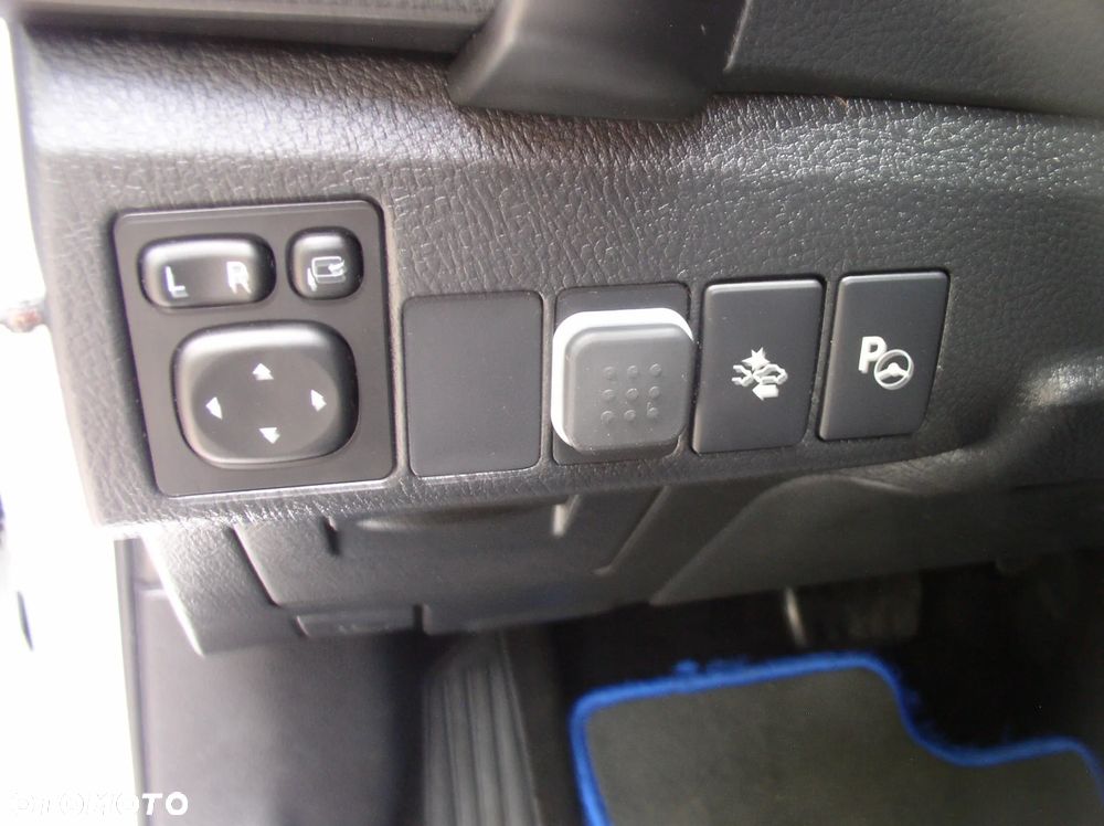 Toyota Auris 1.8 VVT-i Hybrid Automatik Touring Sports Executive - 27