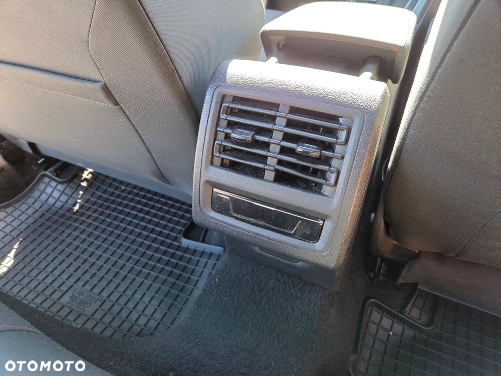 Volkswagen Golf 2.0 TSI BMT GTI Performance DSG - 24