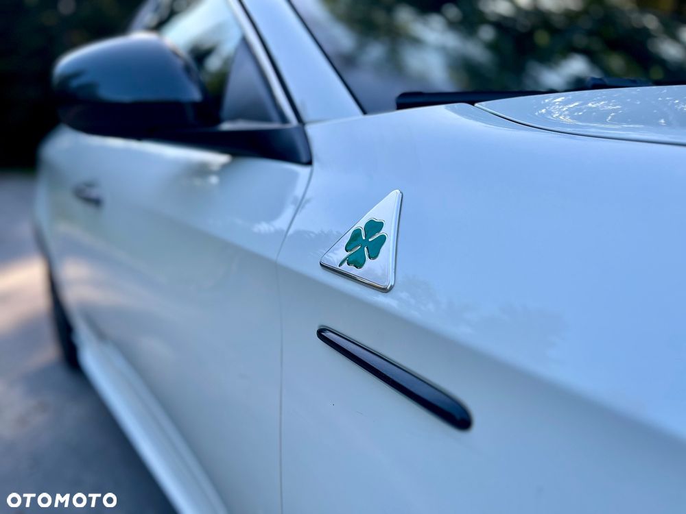Alfa Romeo Giulietta 1750 TBi QV TCT - 8