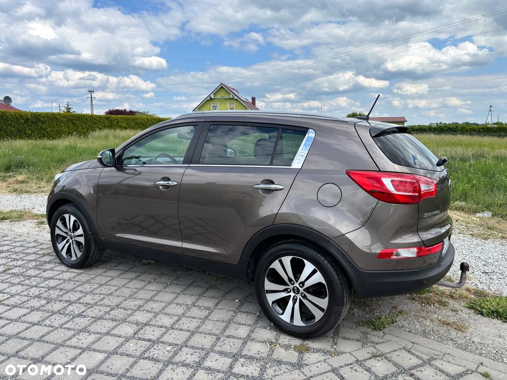 Kia Sportage 2.0 CRDI 2WD Spirit - 13