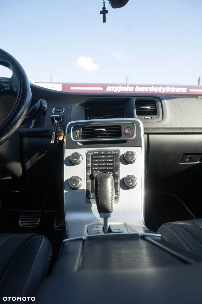 Volvo V60 - 18
