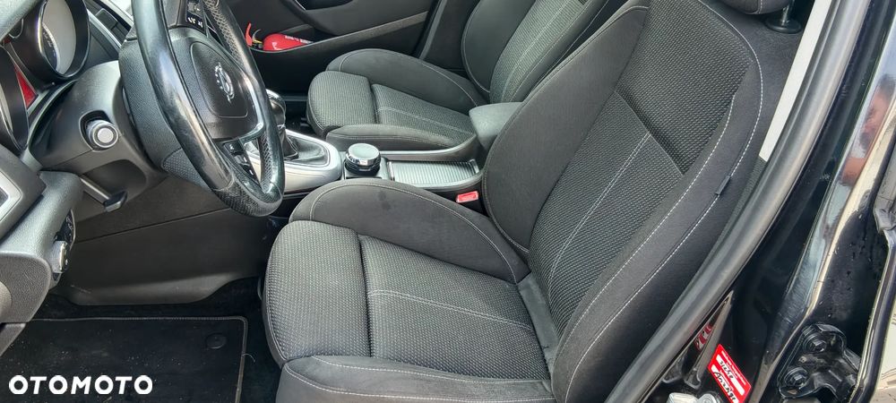 Opel Astra 1.6 T Sport - 13