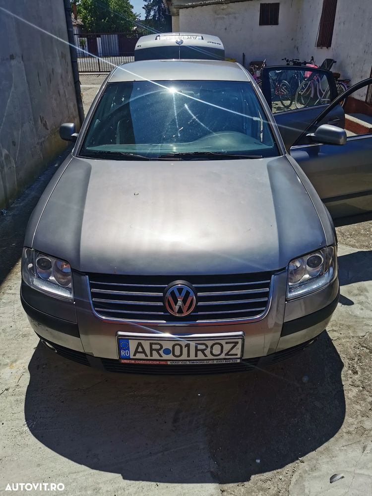 Volkswagen Passat - 3