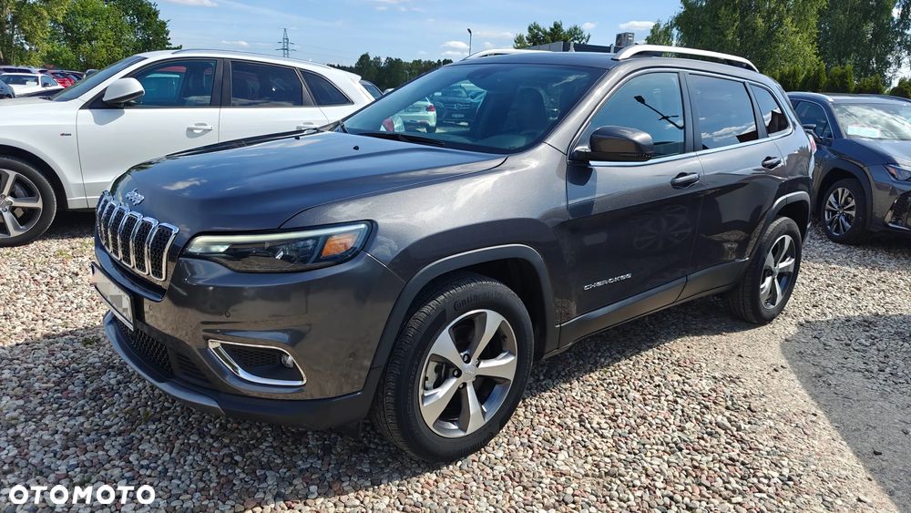 Jeep Cherokee - 2