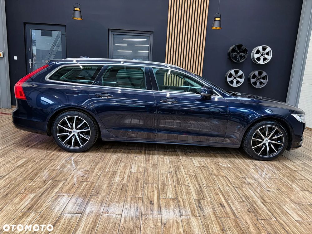 Volvo V90 D3 Geartronic Momentum Pro - 5