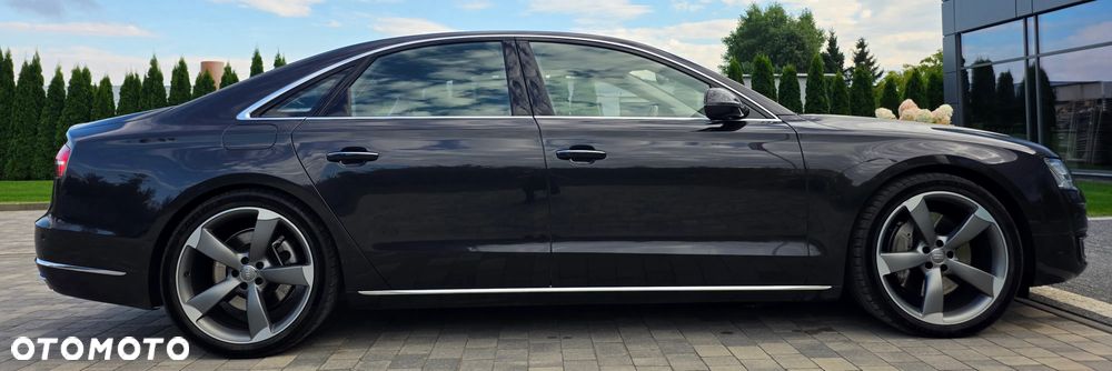 Audi A8 4.2 TDI DPF (clean diesel) quattro tiptronic - 10