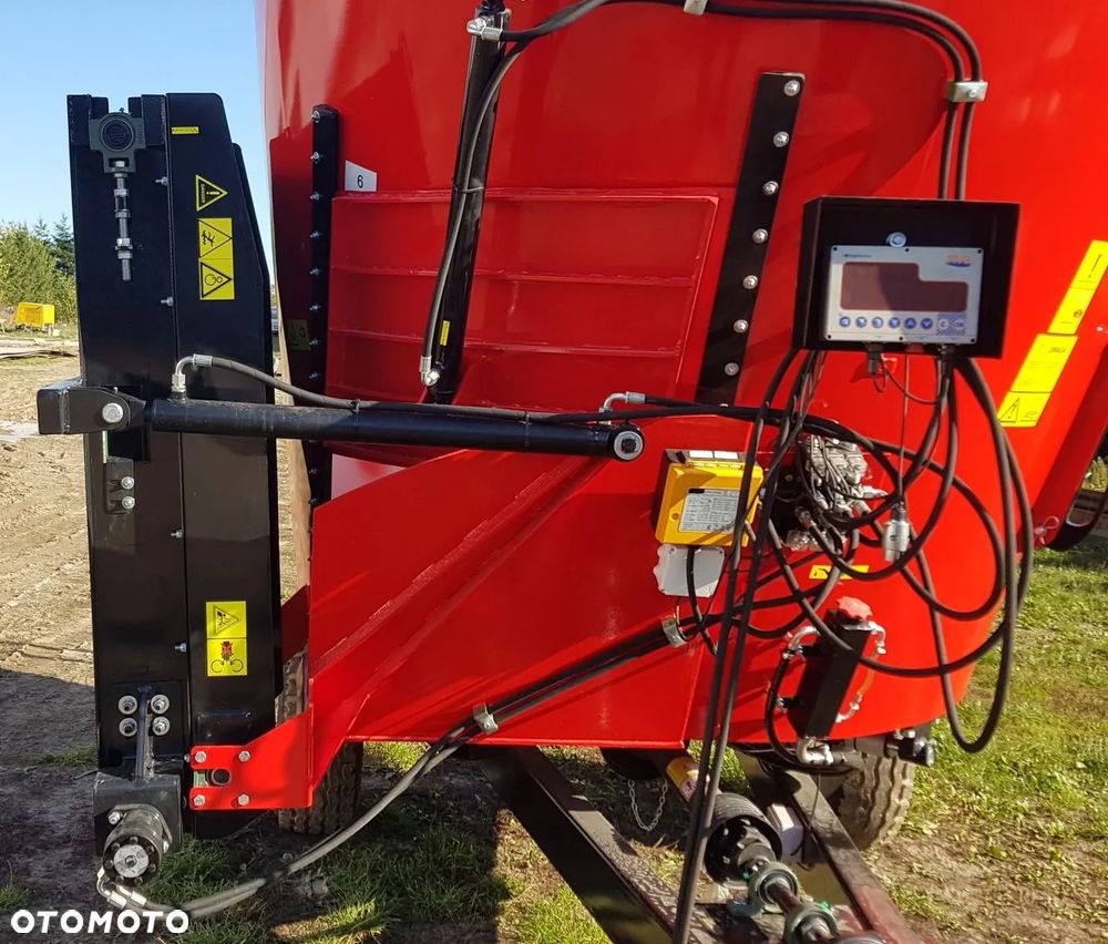 Wóz paszowy STRAUTMANN, METALTECH, SANO, EUROMILK, Trioliet - 25