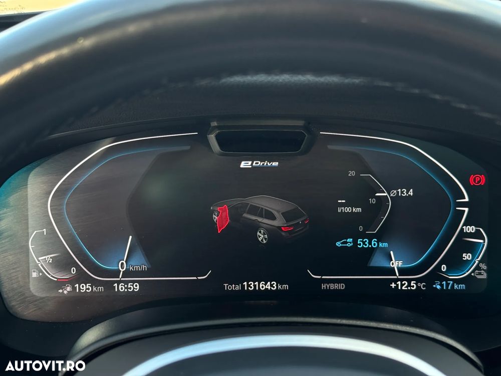 BMW Seria 5 530e xDrive Touring Aut. Luxury Line - 23