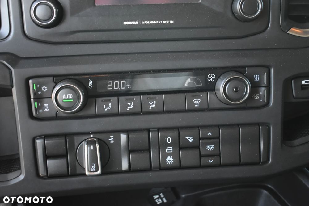 Scania R450 // NAVI // VIRTUAL COCKPIT // 4 PODUSZKI // NOWE OPONY !! // - 29