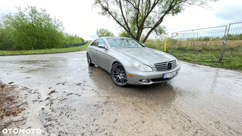 Mercedes-Benz CLS 500 - 6