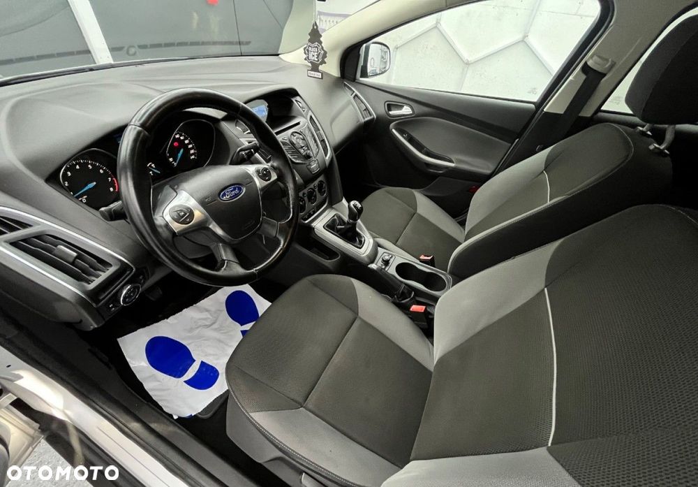 Ford Focus - 19