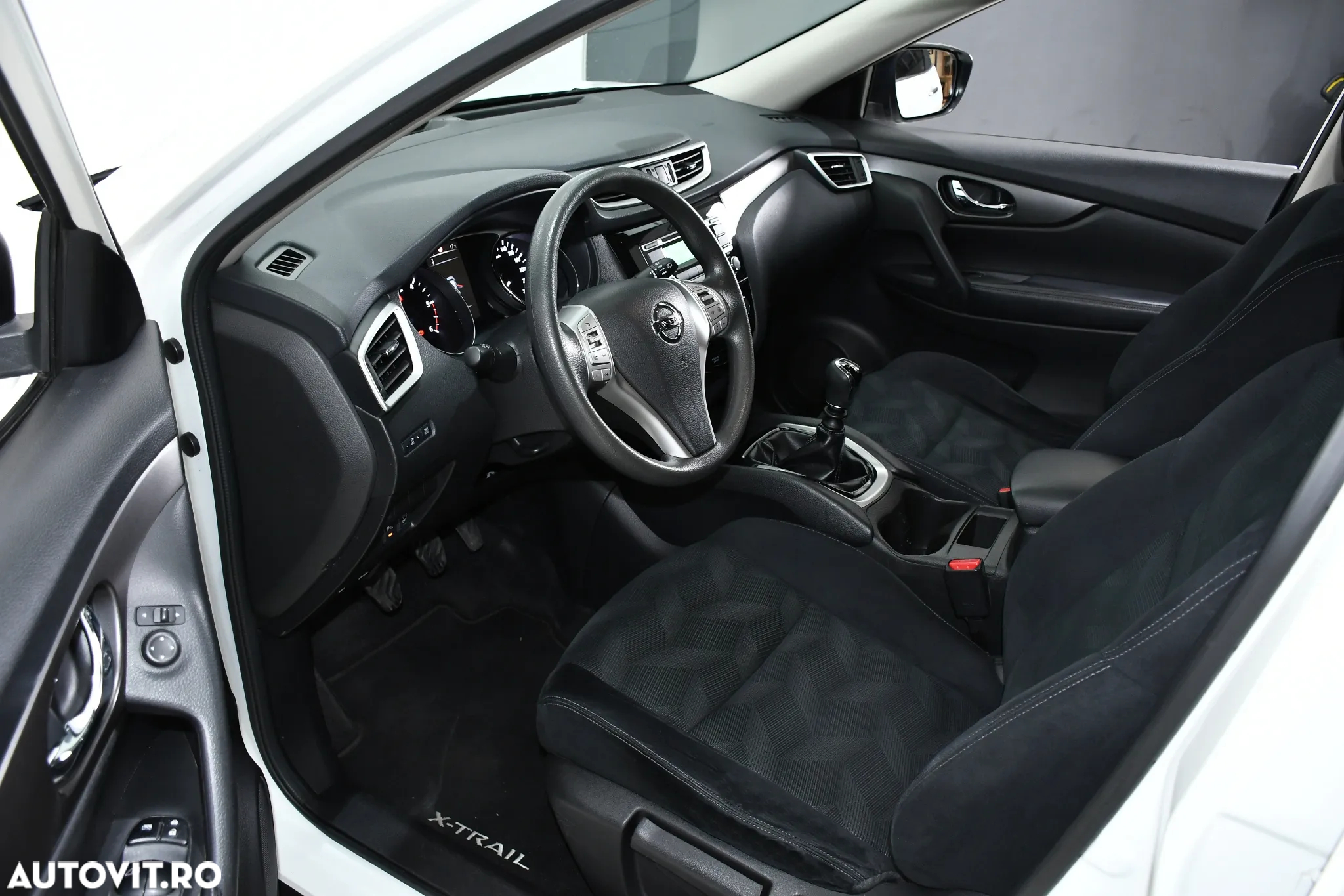 Nissan X-Trail 1.6 dCi Acenta - 13