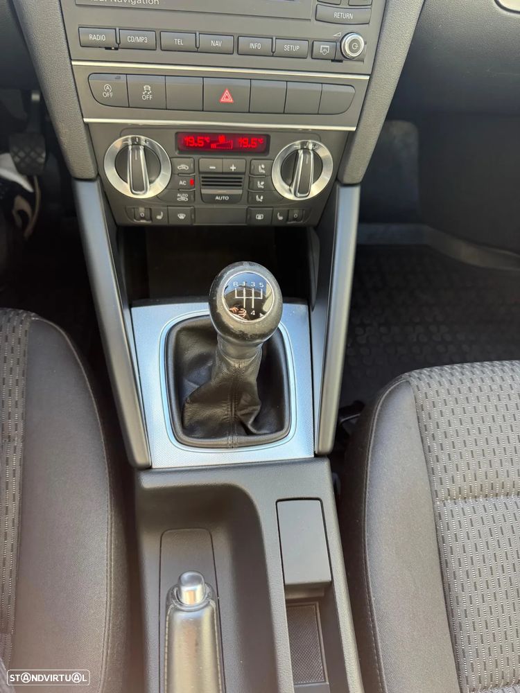 Audi A3 Sportback 1.6 TDI Ambition - 17