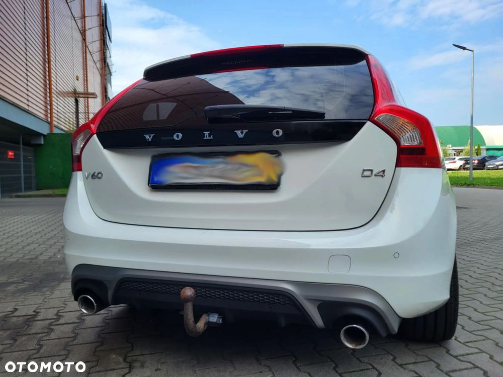 Volvo V60 D4 Drive-E R-Design Momentum - 19