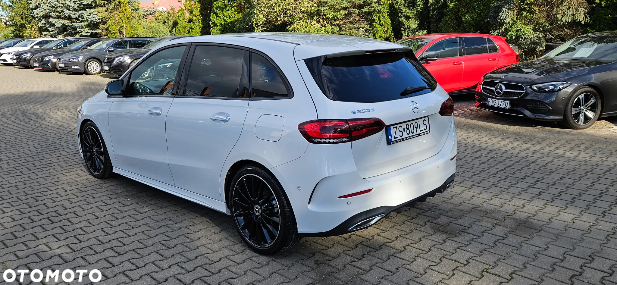 Mercedes-Benz Klasa B 200 d AMG Line 8G-DCT - 11