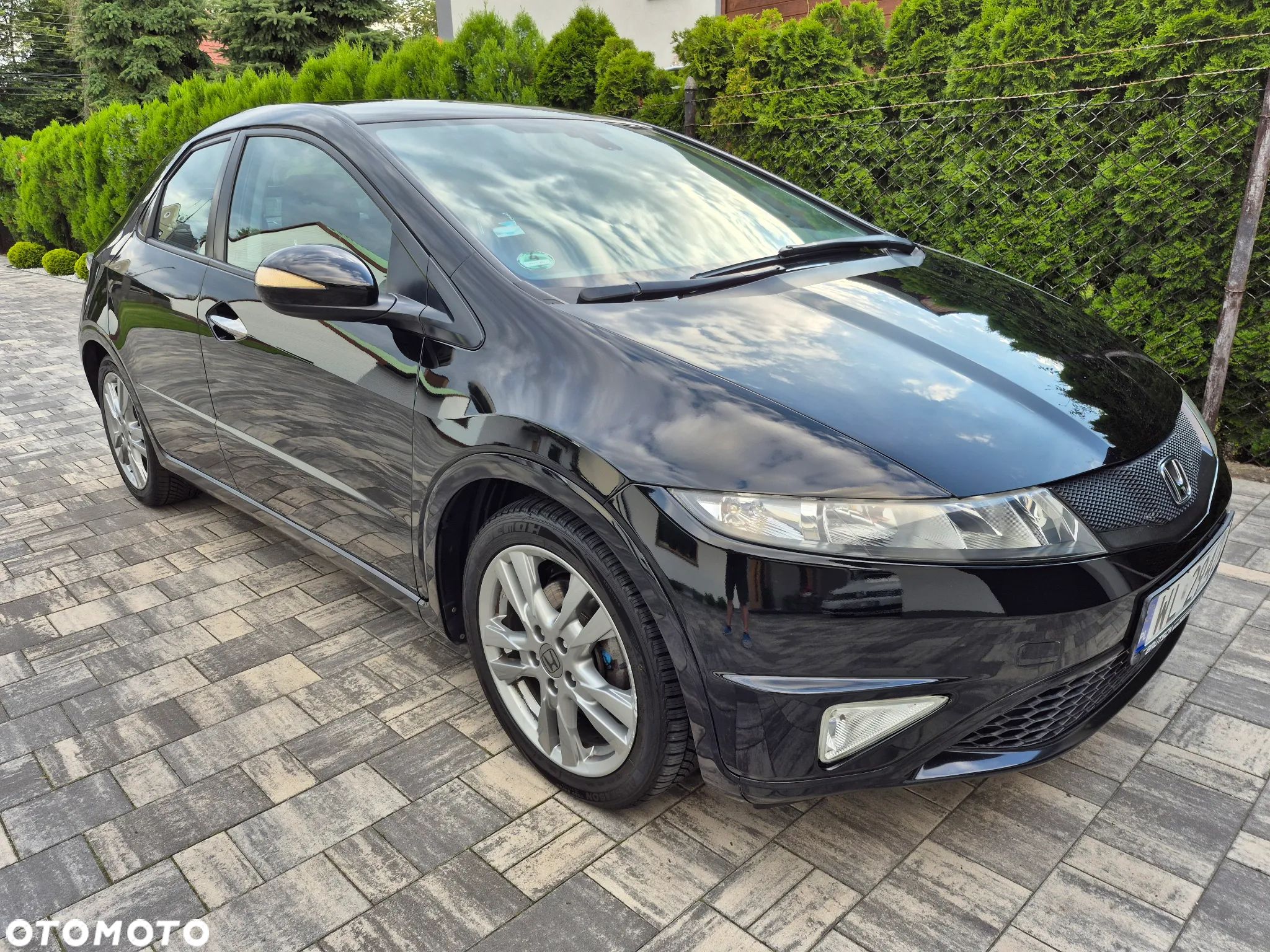 Honda Civic 1.8i-VTEC i-SHIFT Sport - 1
