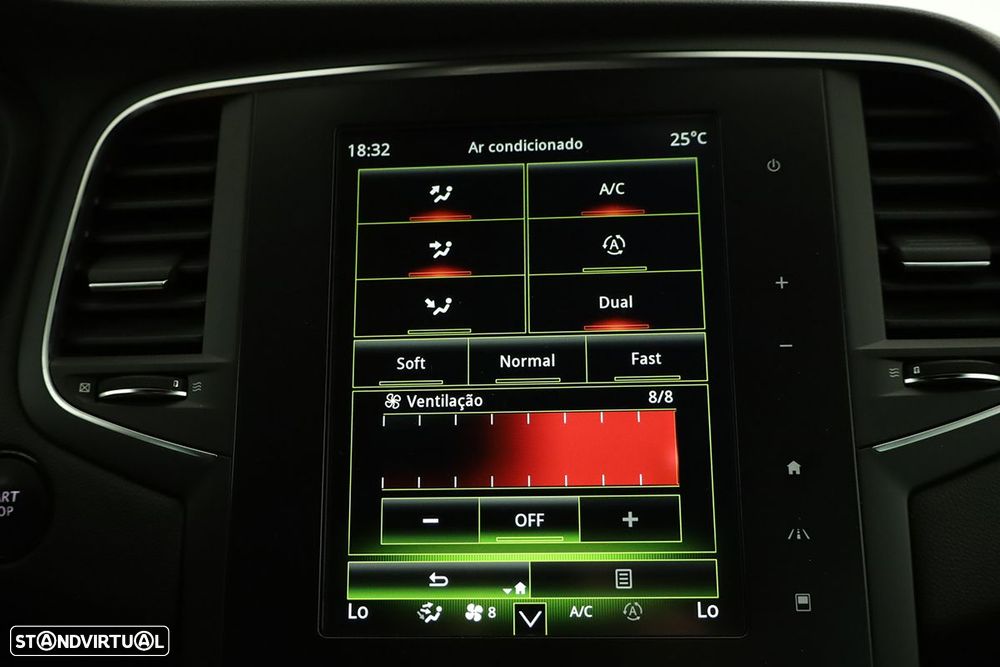 Renault Mégane 1.8 TCe R.S. EDC - 13