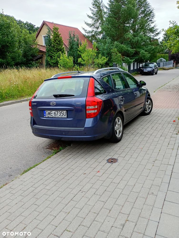 Kia Ceed 1.6 Crdi Comfort - 2
