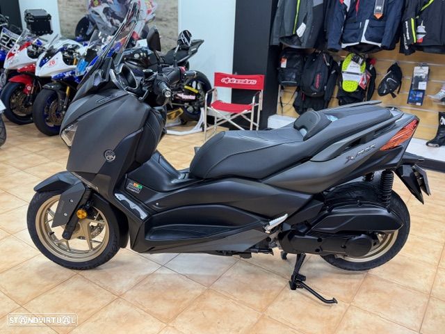 Yamaha X-Max