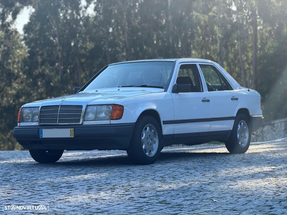 Mercedes-Benz W124 (1984-1997) 300 D Turbo - 4