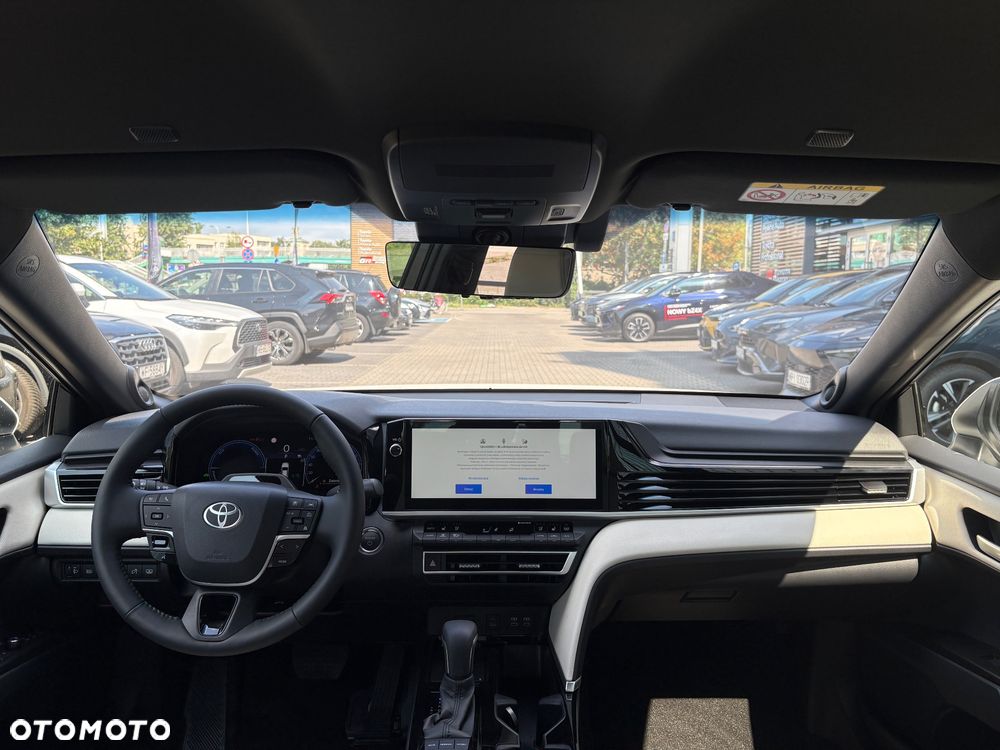 Toyota Camry 2.5 Hybrid Dynamic Force Executive e-CVT - 33