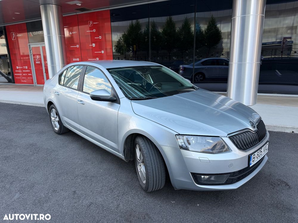 Skoda Octavia - 2