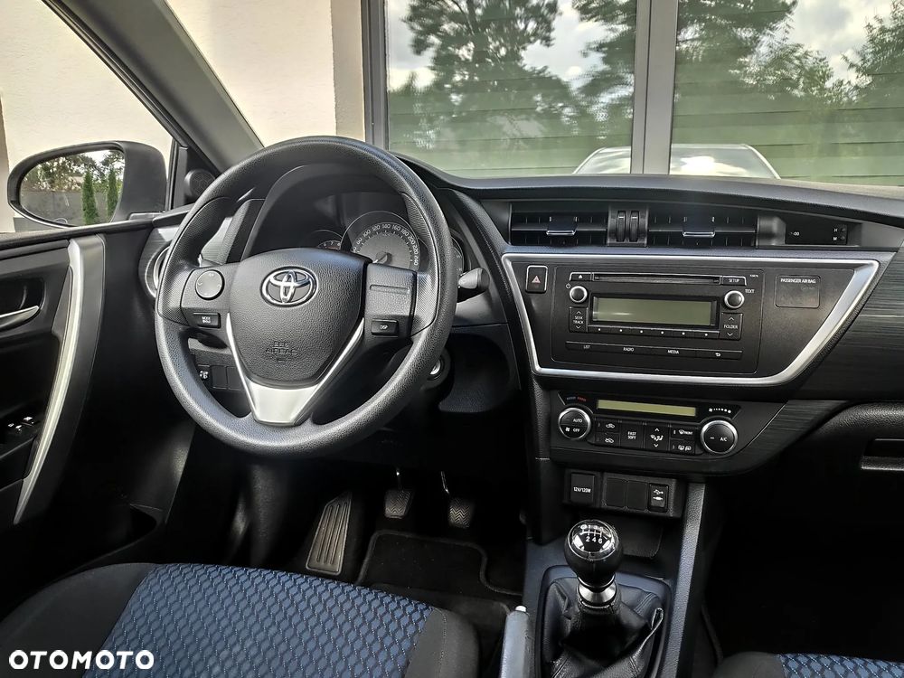 Toyota Auris 1.33 VVT-i Comfort - 8
