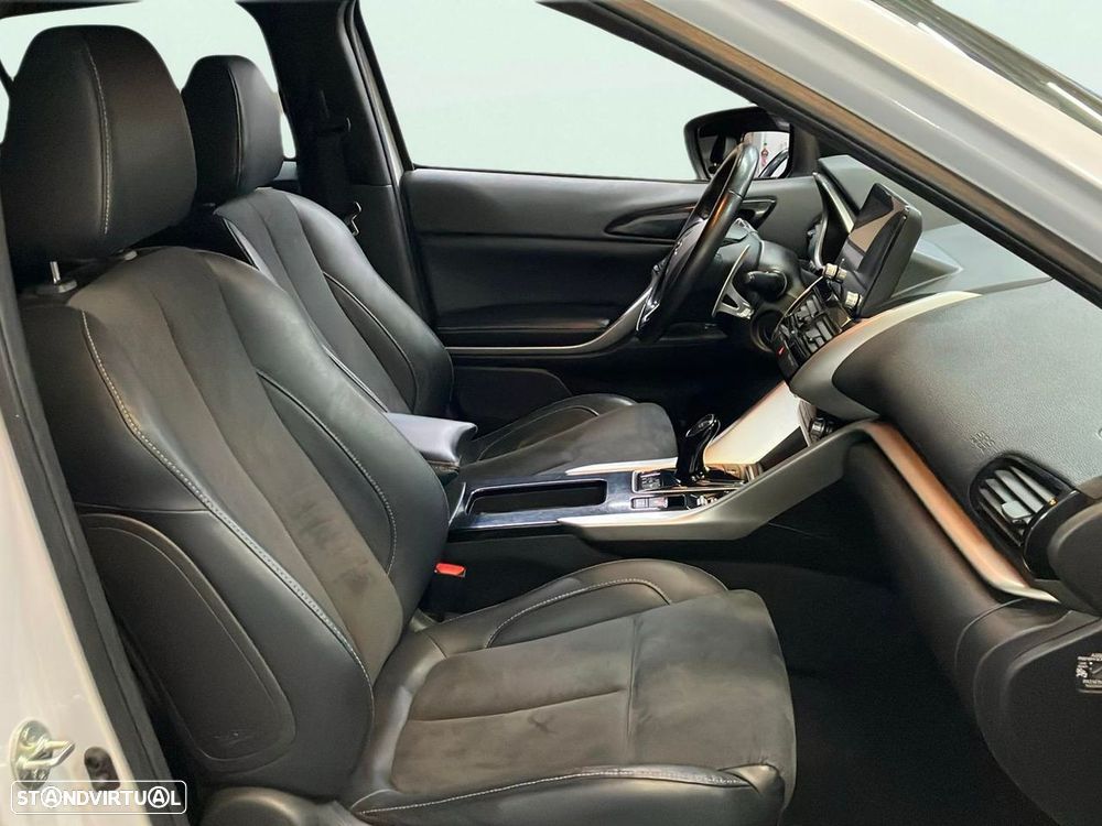 Mitsubishi Eclipse Cross - 15
