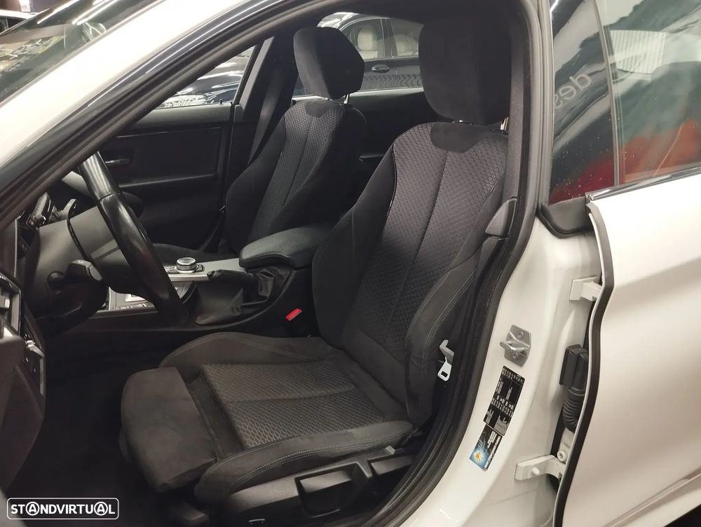 BMW 418 Gran Coupé d Pack M Auto - 16