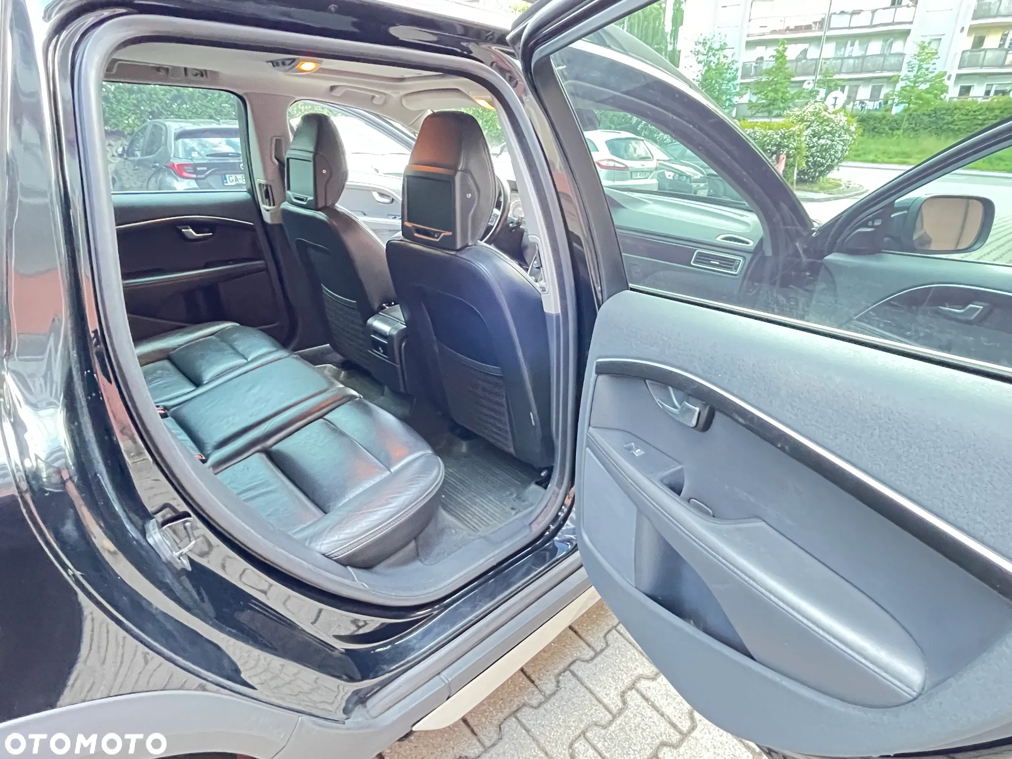 Volvo XC 70 - 29