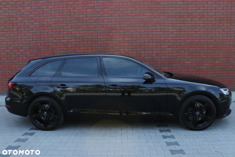 Audi A4 Avant - 4