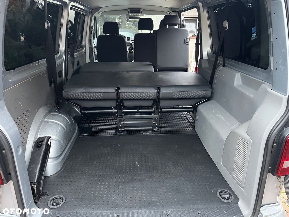 Volkswagen Transporter Caravelle Lang Profi - 22