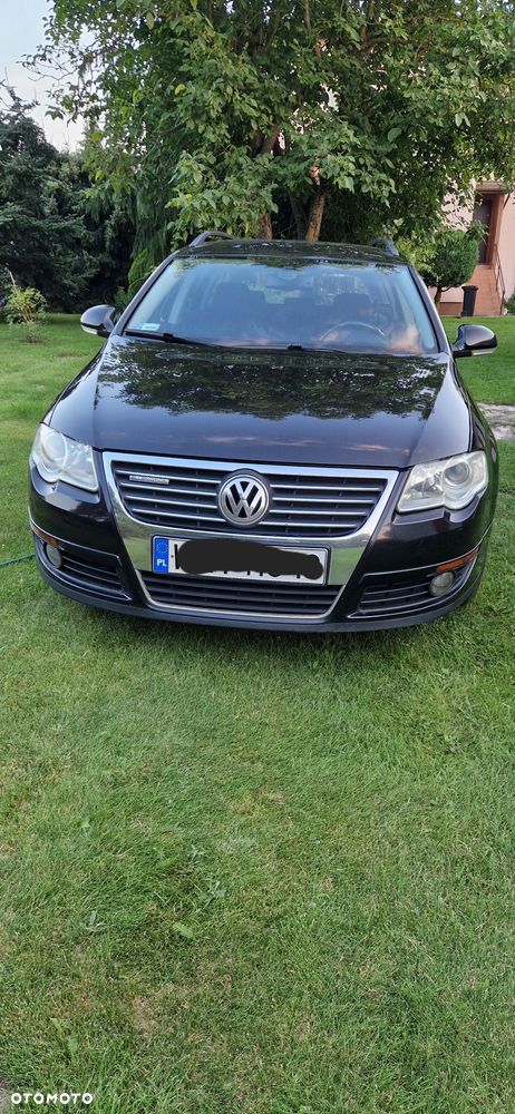 Volkswagen Passat 1.9 TDI DPF BlueMotion - 12