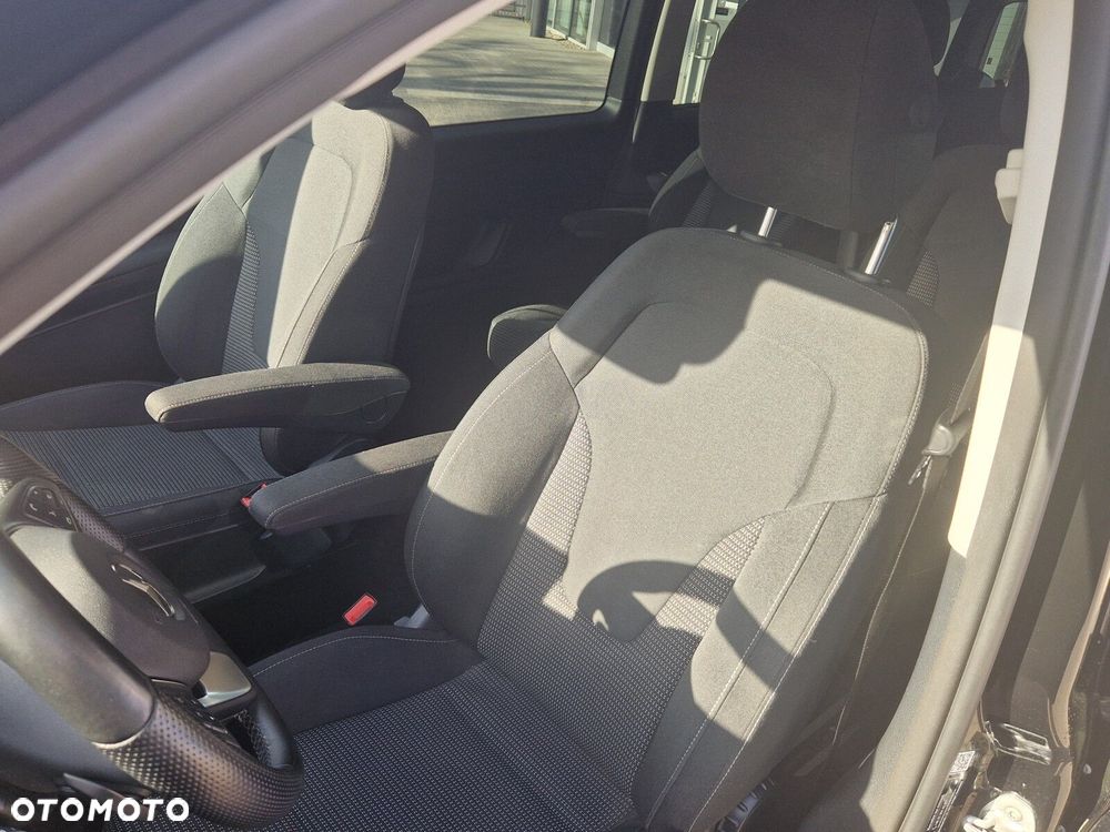 Mercedes-Benz Klasa V 300 d 9G-Tronic (d³ugi) - 12