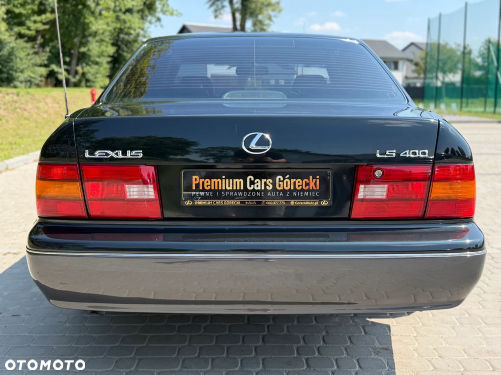 Lexus LS - 6