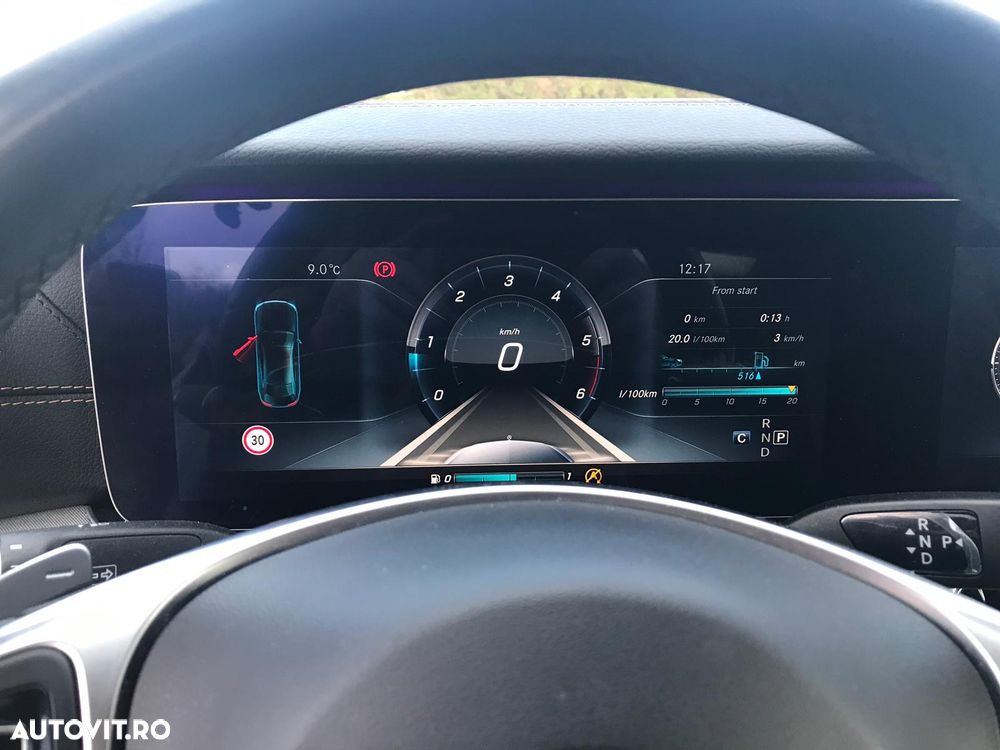 Mercedes-Benz E 220 d 4Matic 9G-TRONIC AMG Line - 13