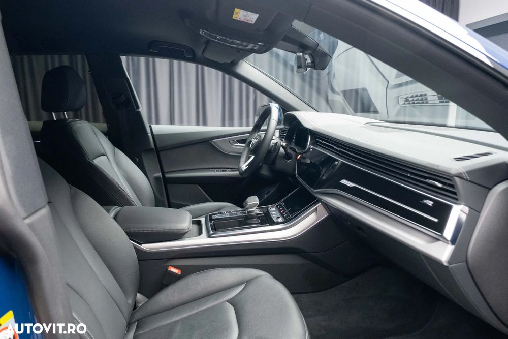 Audi Q8 55 TFSI quattro Tiptronic MHEV - 25