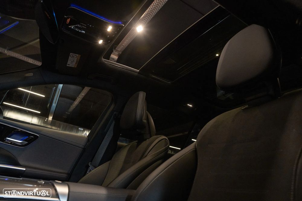 Mercedes-Benz C 300 e AMG Line - 11