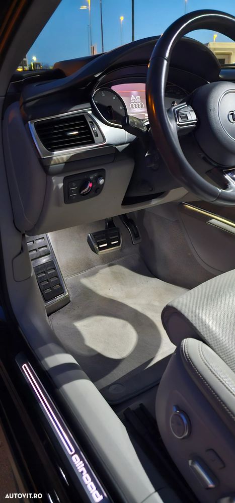 Audi A6 Allroad - 11