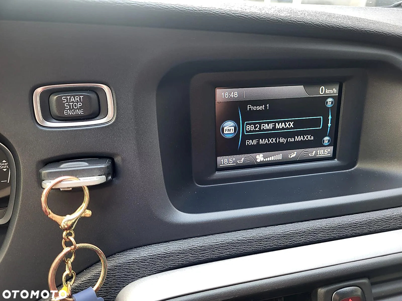 Volvo V40 T3 Momentum - 29