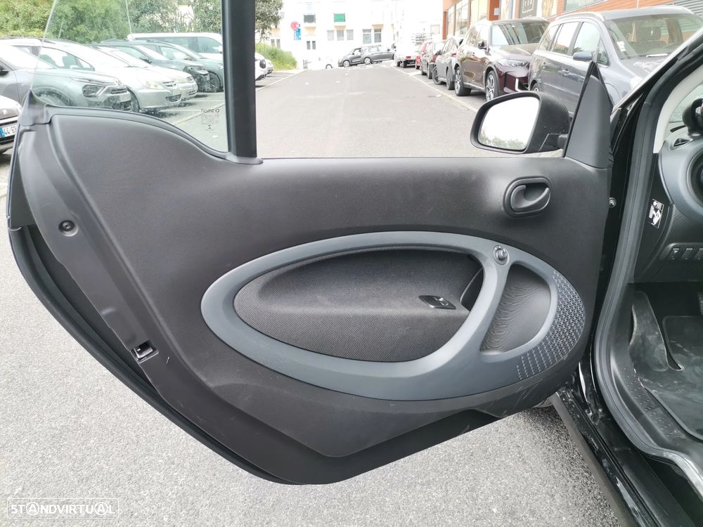 Smart ForTwo Coupé EQ passion - 7