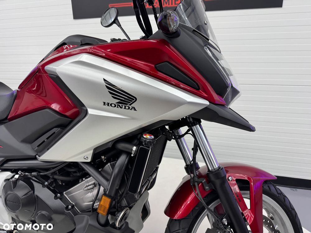 Honda NC - 12