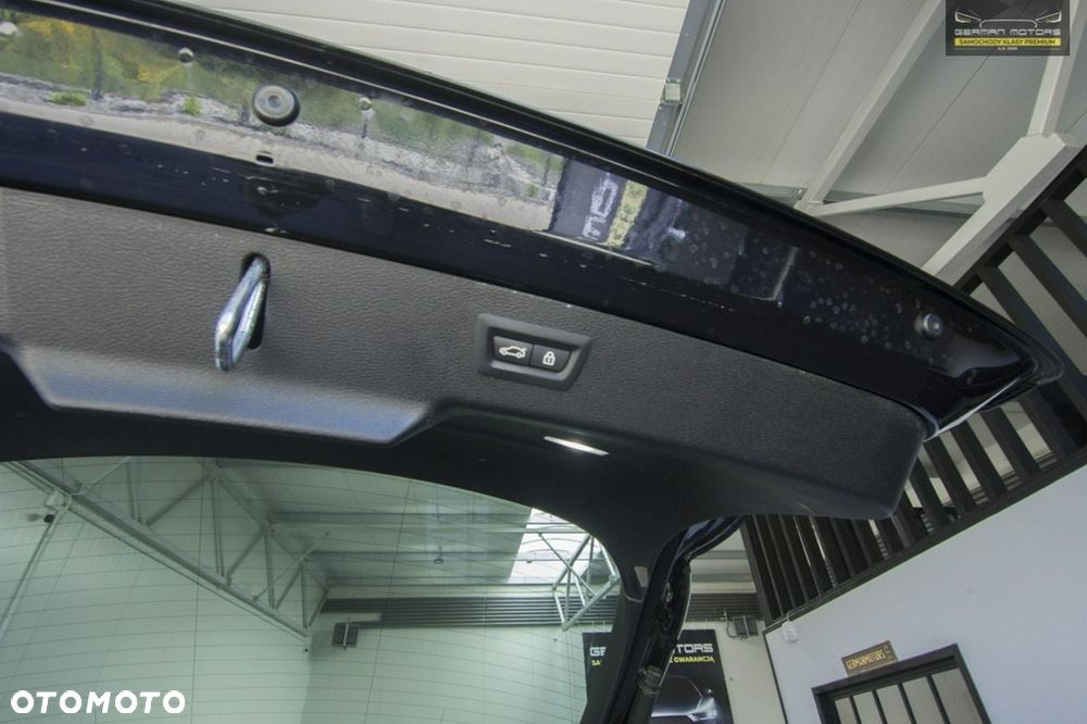BMW X6 xDriveM50d - 19