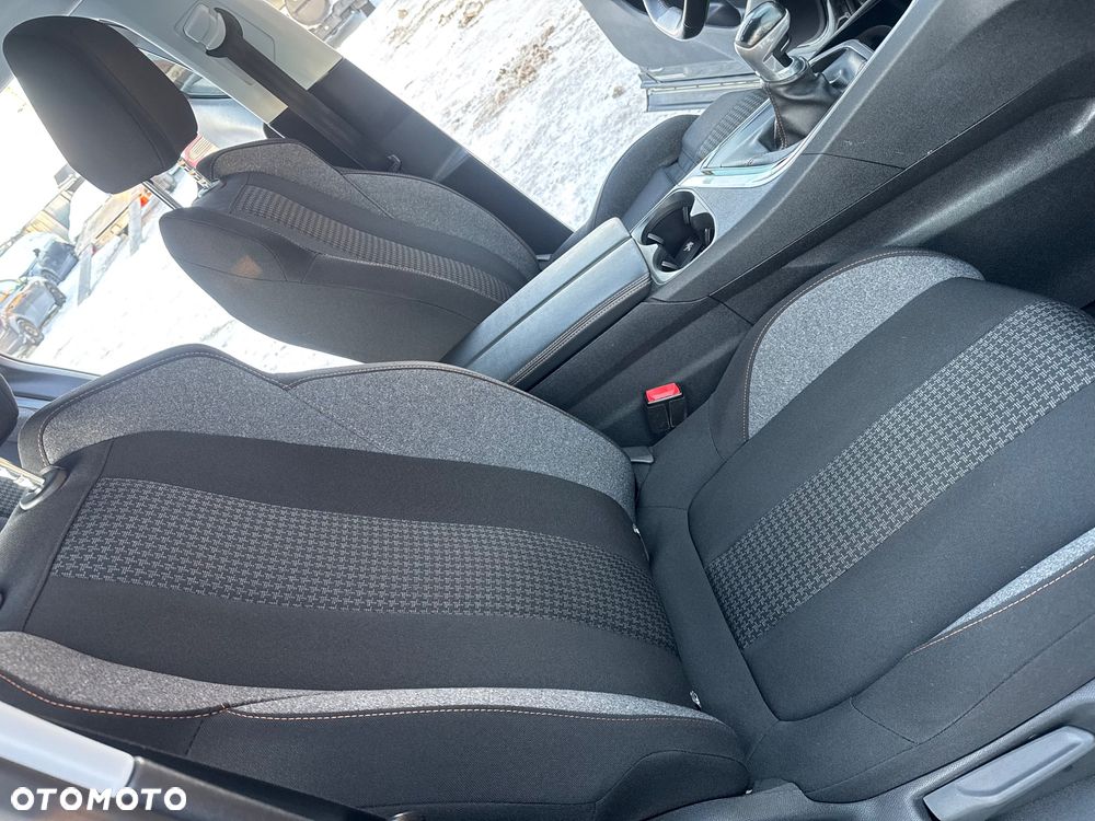 Peugeot 3008 BlueHDi 130 Stop & Start Active Business-Paket - 22