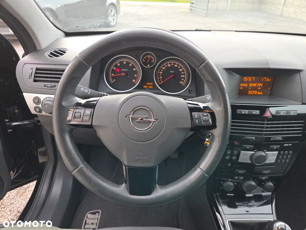 Opel Astra 1.6 Edition 111 Jahre - 34