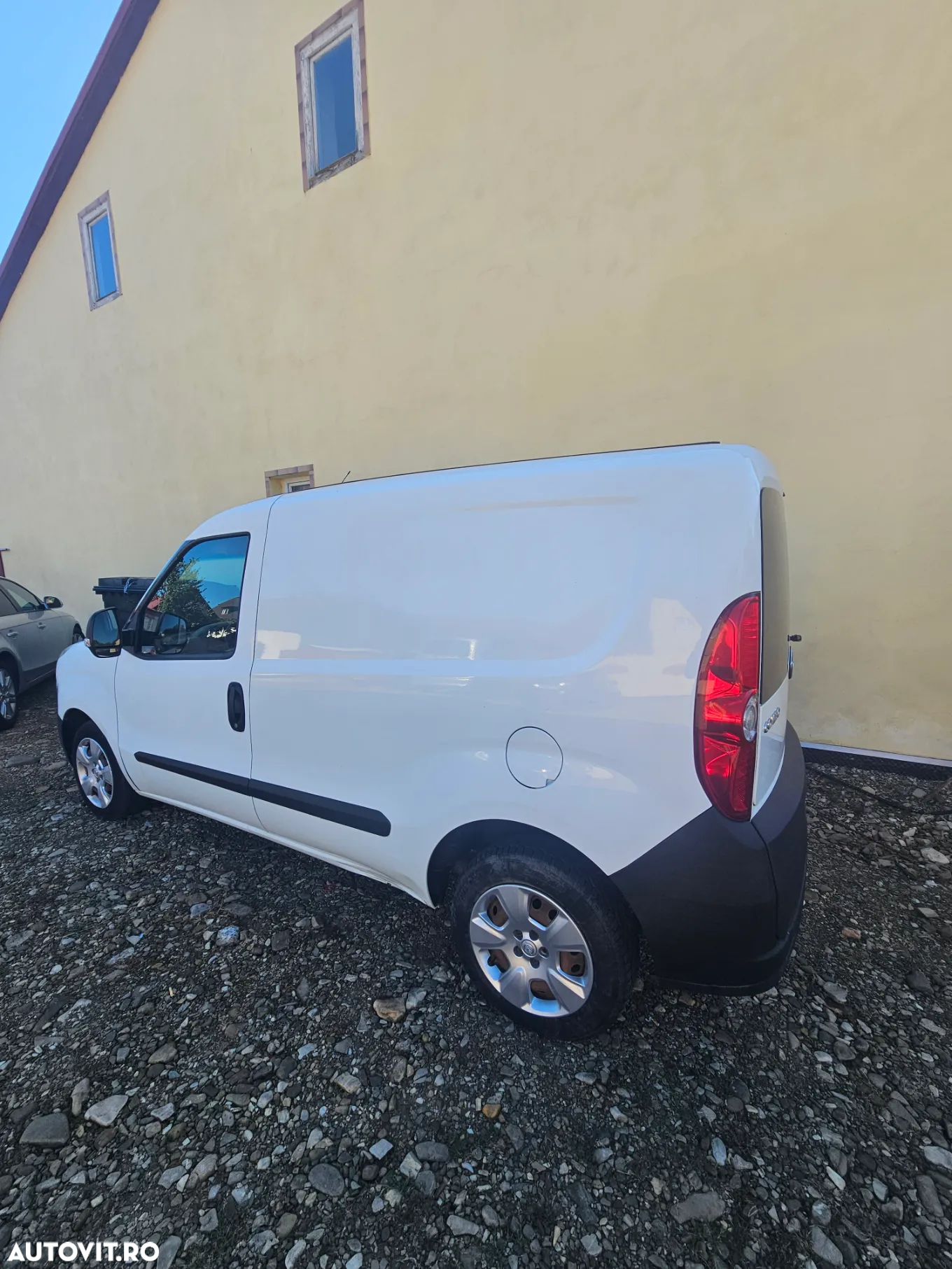 Opel Combo D-Van - 4