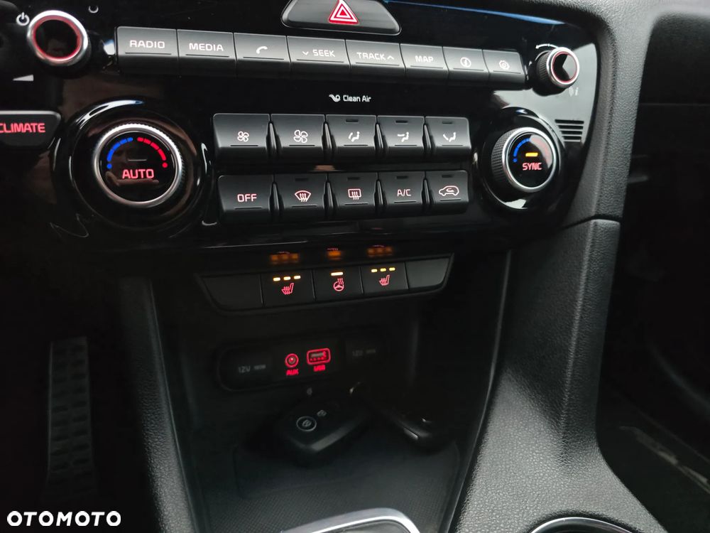 Kia Sportage 1.6 T-GDI AWD GT Line - 23