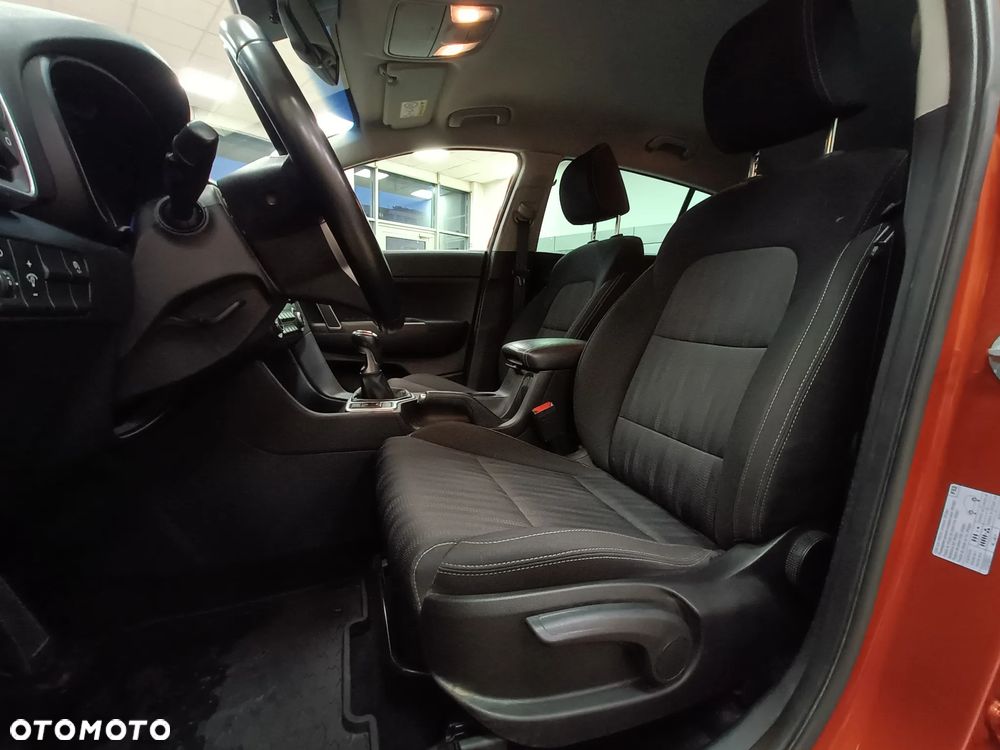 Kia Sportage 1.6 T-GDI M 4WD - 11